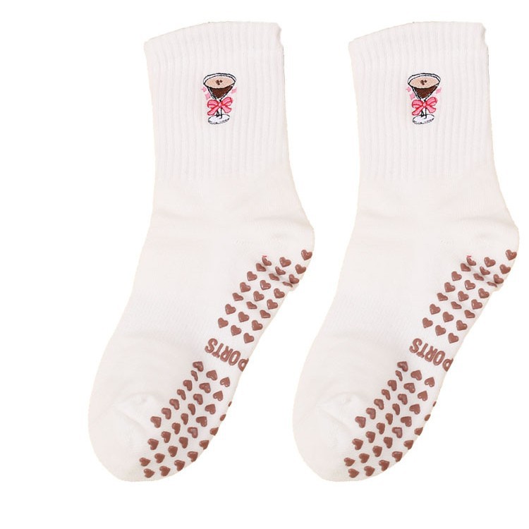 Amazon's best-selling mid-calf socks, non-slip, with ruffled trim and cherry embroidery, professional training running and Pilates socks.