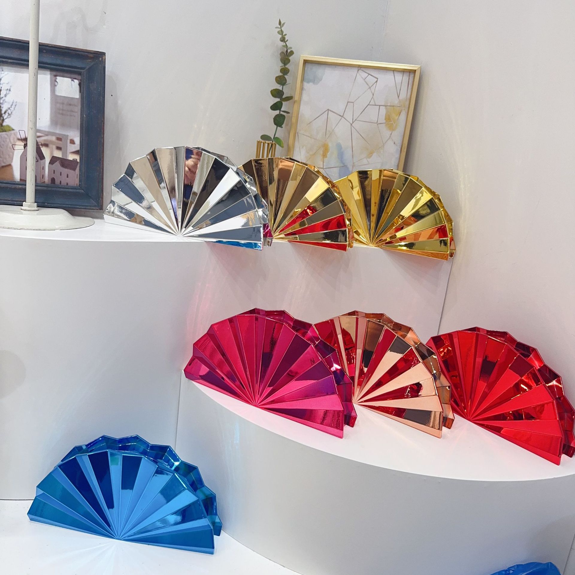 2025 New European and American Cross-border Personalized Fan-shaped Acrylic Evening Gown/Dinner Bag Clutch/Shoulder Bag