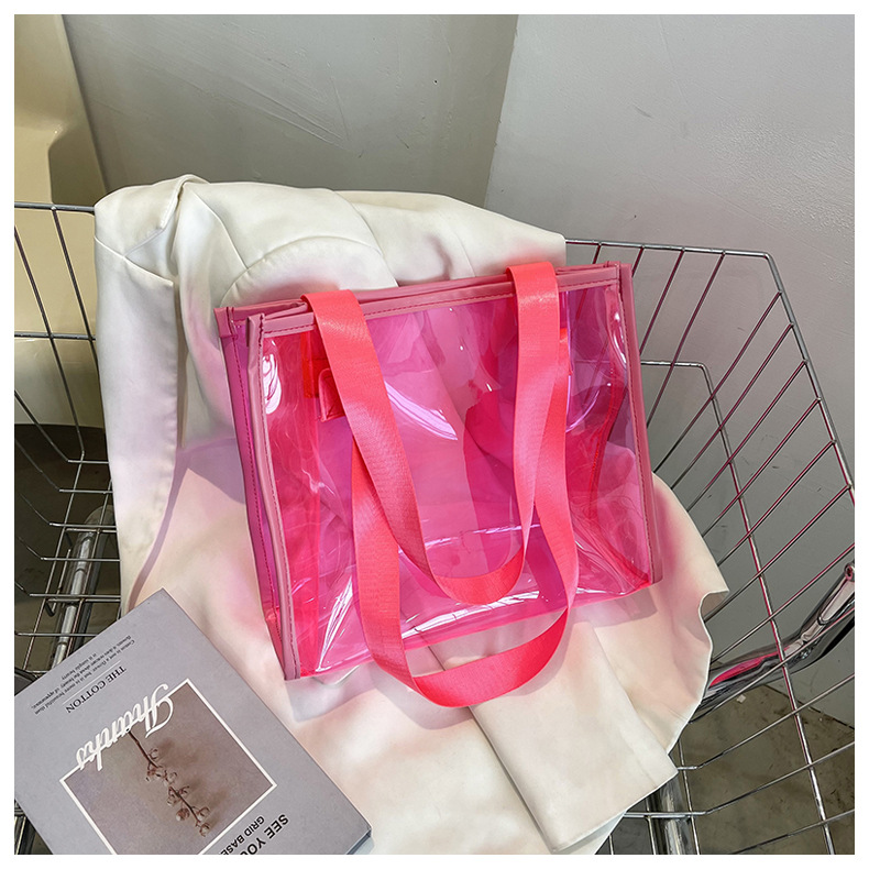 A large capacity transparent bag for women in 2025, a trendy, versatile and fashionable single-shoulder bag, tote bag, jelly bag