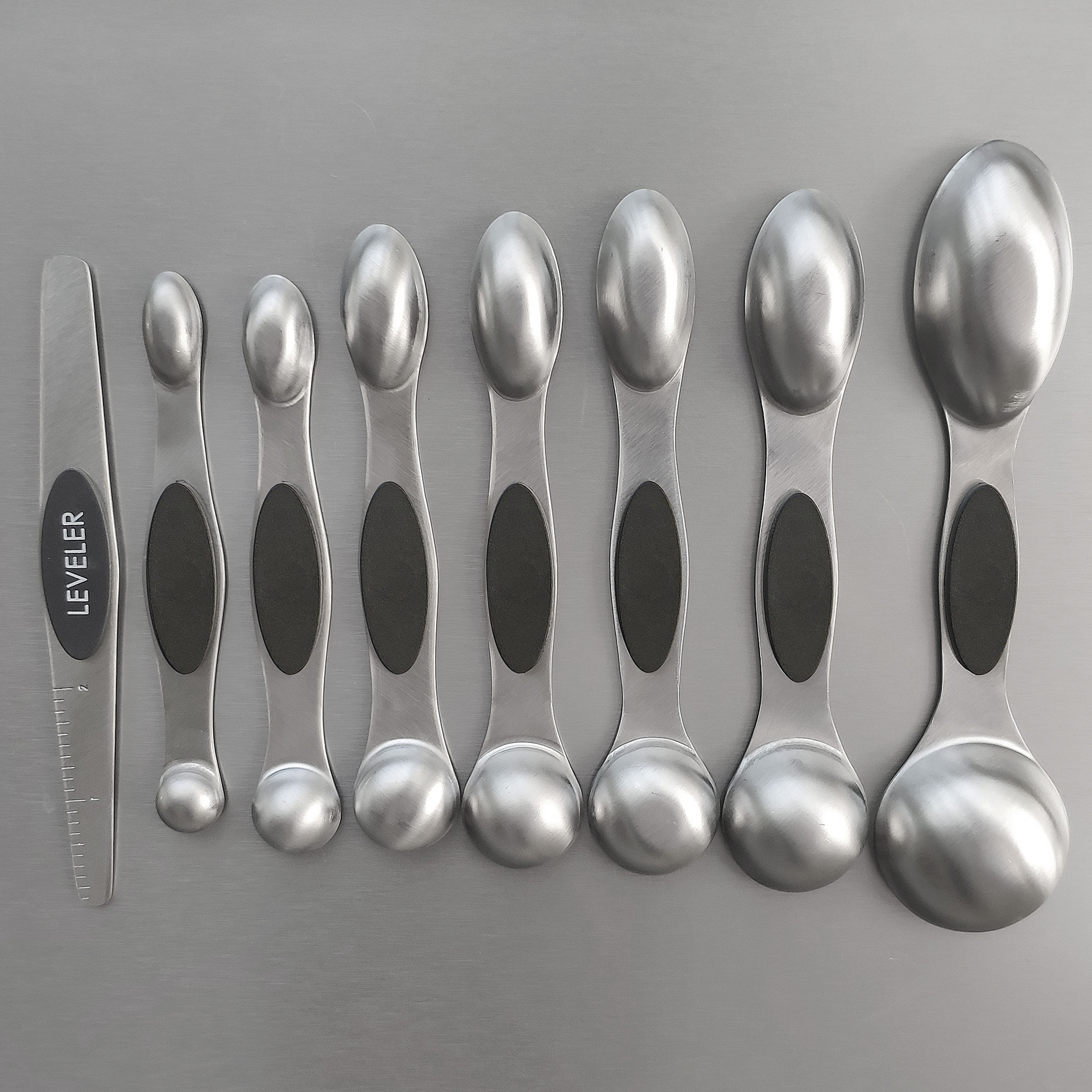 Cross-border factory direct supply of stainless steel measuring spoons, baking measuring tools, household salt spoons, magnetic double-head seasoning magnetic design