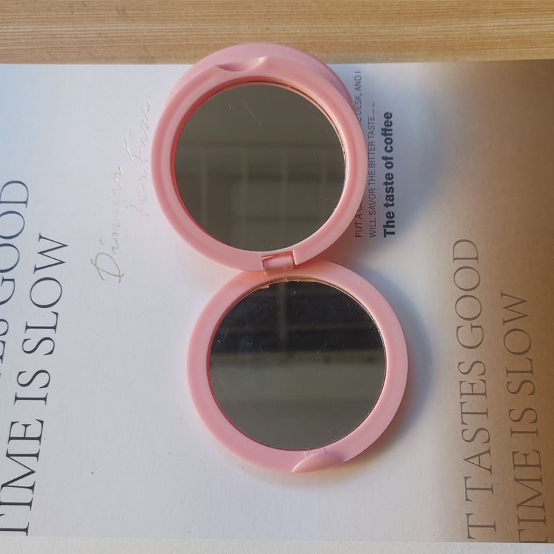 Double-sided makeup mirror, handheld and portable, flip-top, small and cute cartoon-style makeup mirror, DIY round mirror.