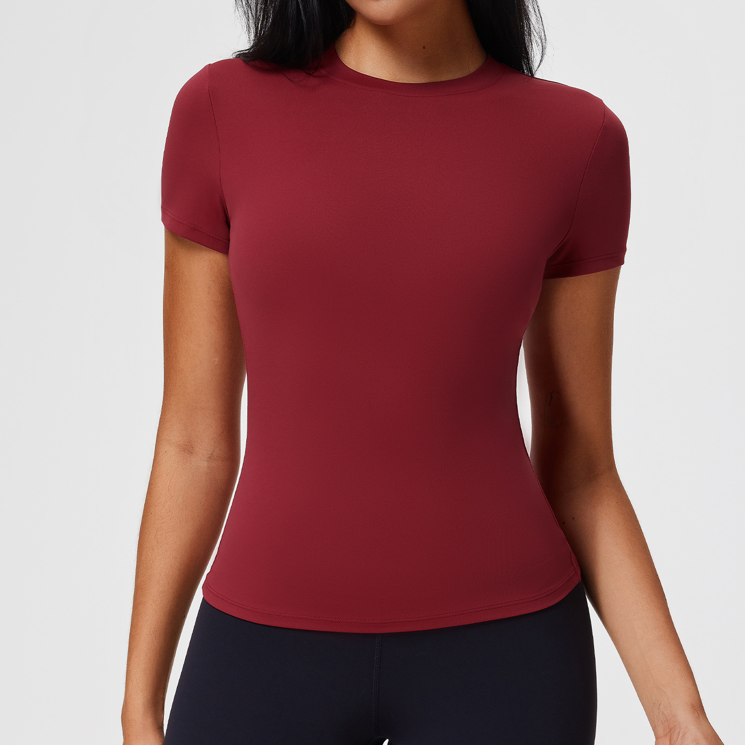 Kendall Jenner's American-style T-shirt with straight shoulders, slimming and versatile short-sleeved, stretchy, yoga wear, round neck top, basic women's clothing.