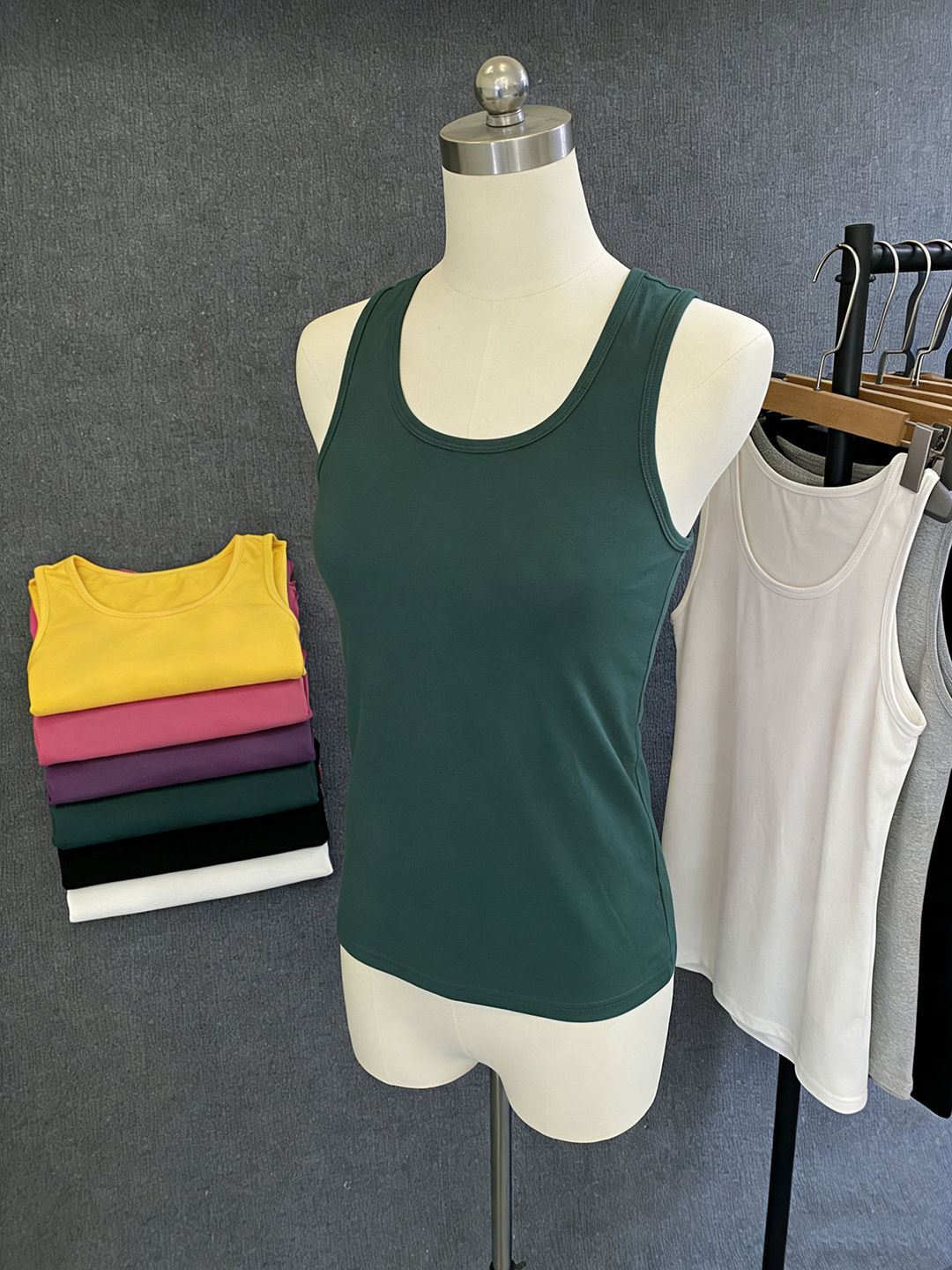 2026 New Cross-Border Camisole Vest, European and American Style, Multi-Color Elastic Round Neck Camisole Vest for Women, Dropshipping Available, Inner Wear/Sleeveless