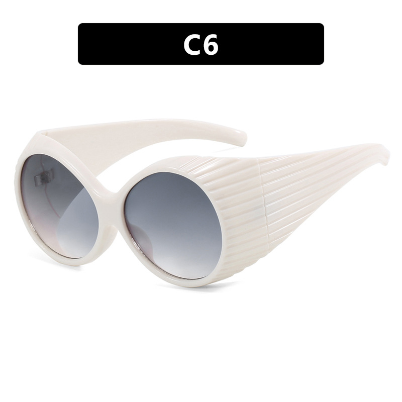 Oversized round sunglasses, 2023 new fashion runway sunglasses, unique sunglasses, quirky and exaggerated street style.
