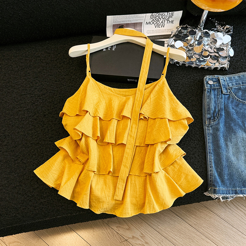 Ruffled halter neck multi-layered camisole, stylish and loose-fitting summer top, sweet cotton and linen women's summer top.