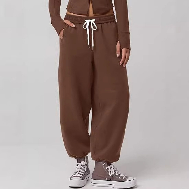 Women's High-Waisted Track Pants - Loose-fitting rolled-up jogging pants with large pockets and adjustable drawstring cuffs