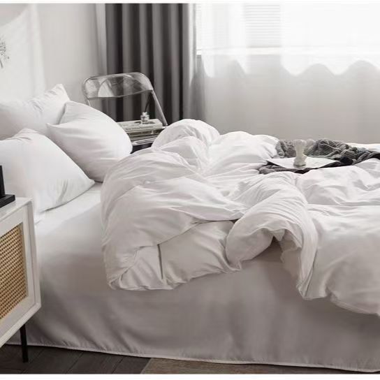 "Minor defect cotton quilt core clearance: Hotel style white quilt, student dormitory home, all-season quilt core, student dormitory.