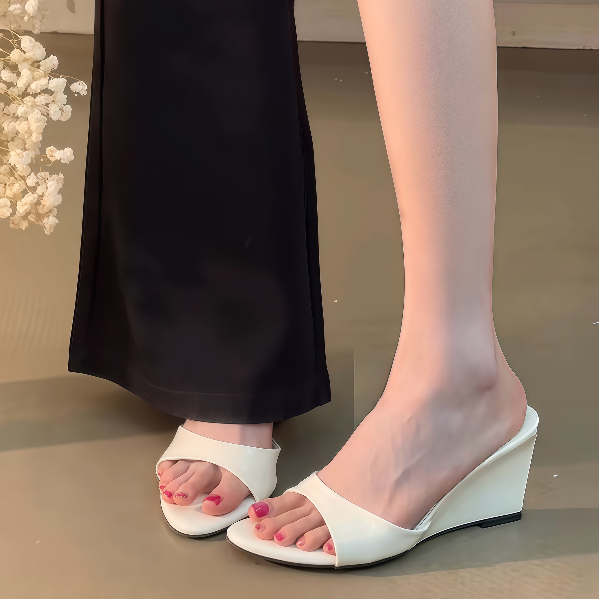 First Encounter Season European and American style wedge white strappy sandals for women, perfect for summer, versatile pointed toe patent leather open toe high heels.