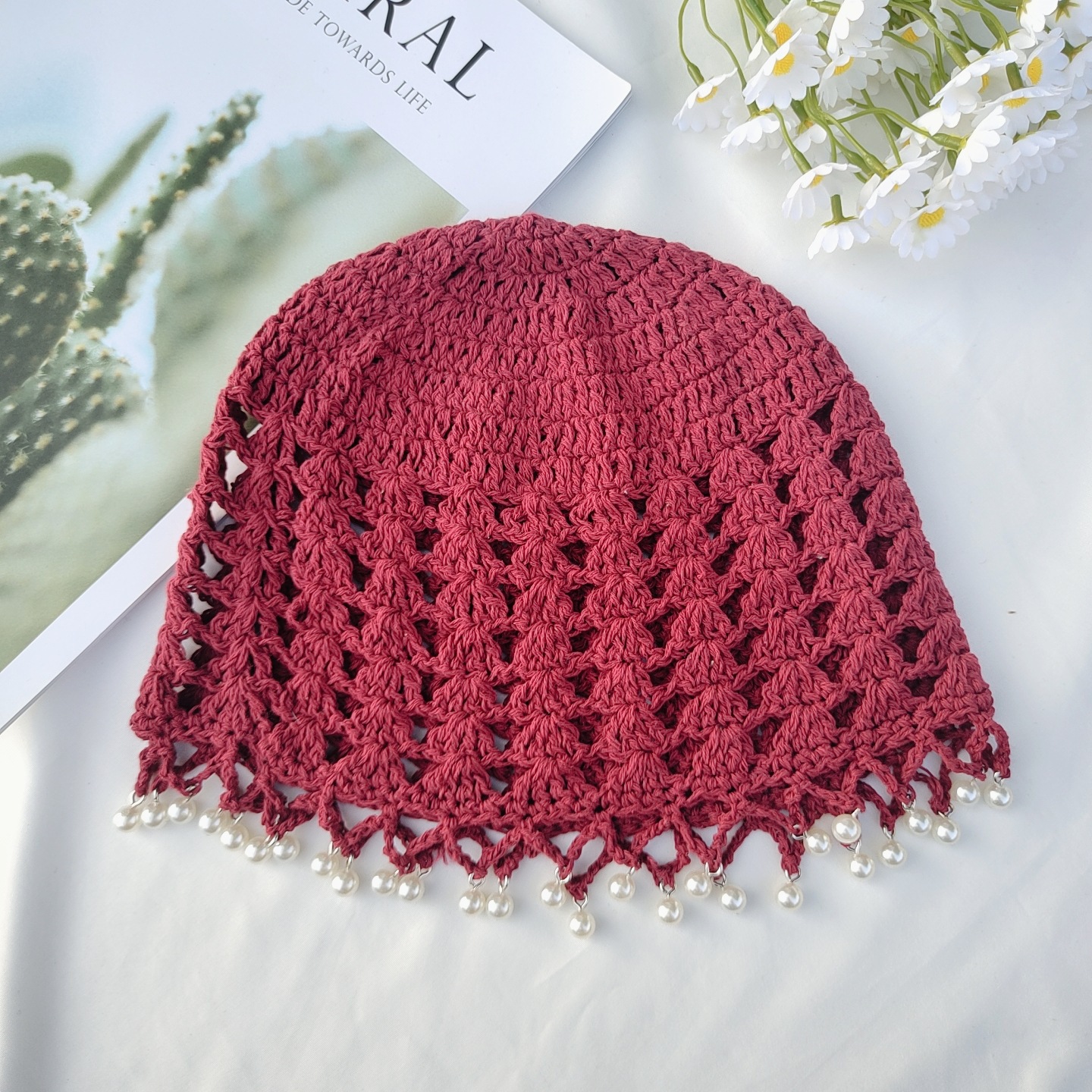 Bohemian-style pearl pendant hollowed-out headscarf for women, a thin summer hat, retro and face-enhancing small knitted pullover hat