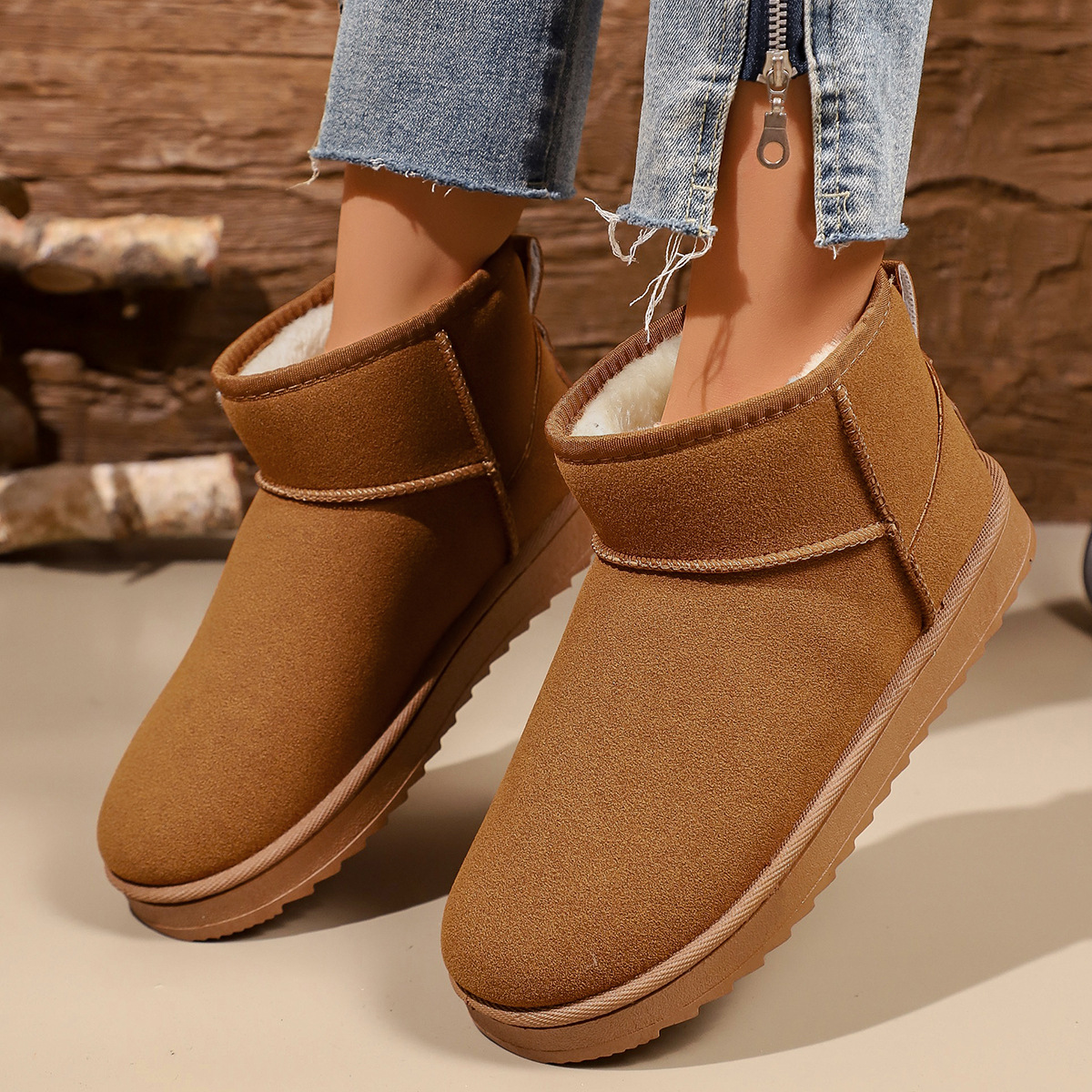 Cross-border foreign trade flat snow boots for women 2026 new style autumn and winter one-piece fur short-top high-sole warm women's cotton shoes