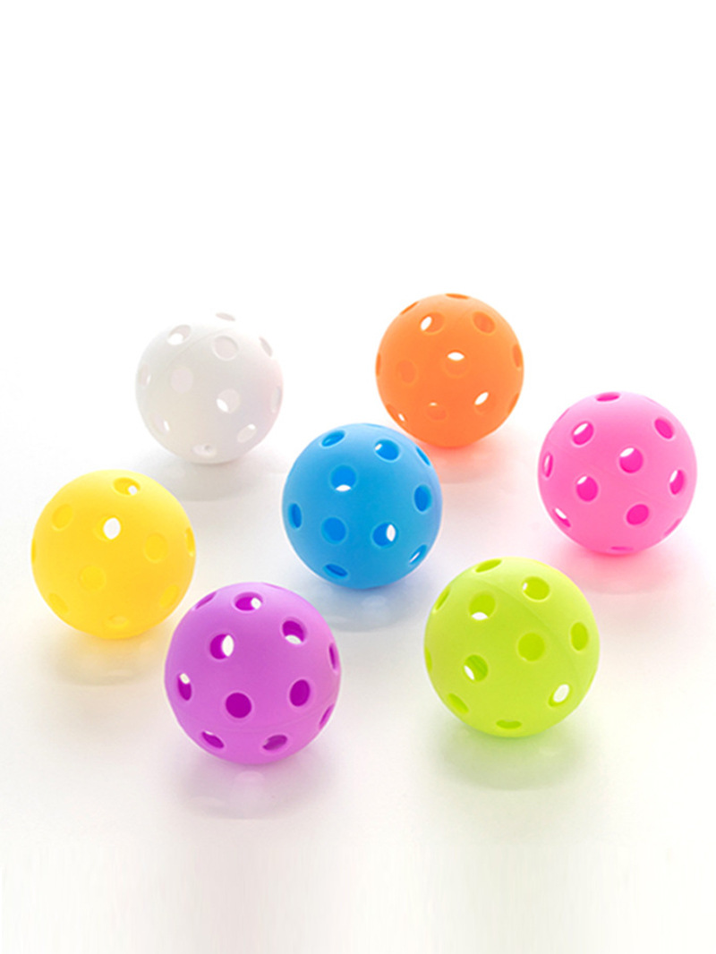 Hot-selling Peak balls injection-molded PE super-hard rotational molding balls with holes. Factory wholesale of Peak balls with 26 holes and 40 holes