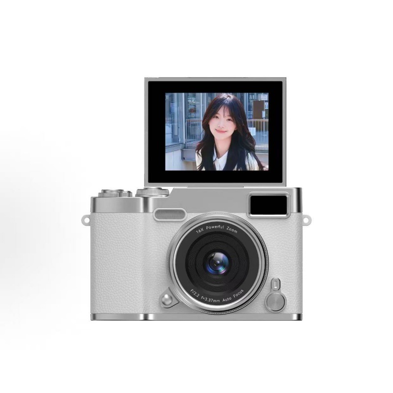 HelloKitty's new flip CCD digital camera for students to get started with. A flip screen camera as a gift for girls