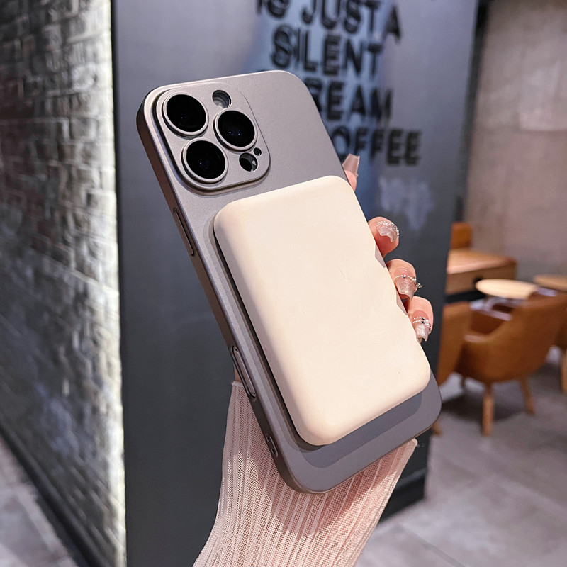 Frosted magnetic case for iPhone 16, full-coverage hard case for Apple 15 Pro Max, 14cm drop-proof protective case