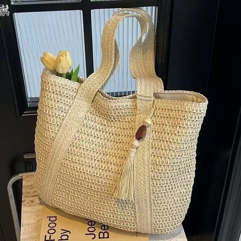 New resort-style straw woven shoulder bag tote bag, large capacity, zippered casual handbag, ethnic style