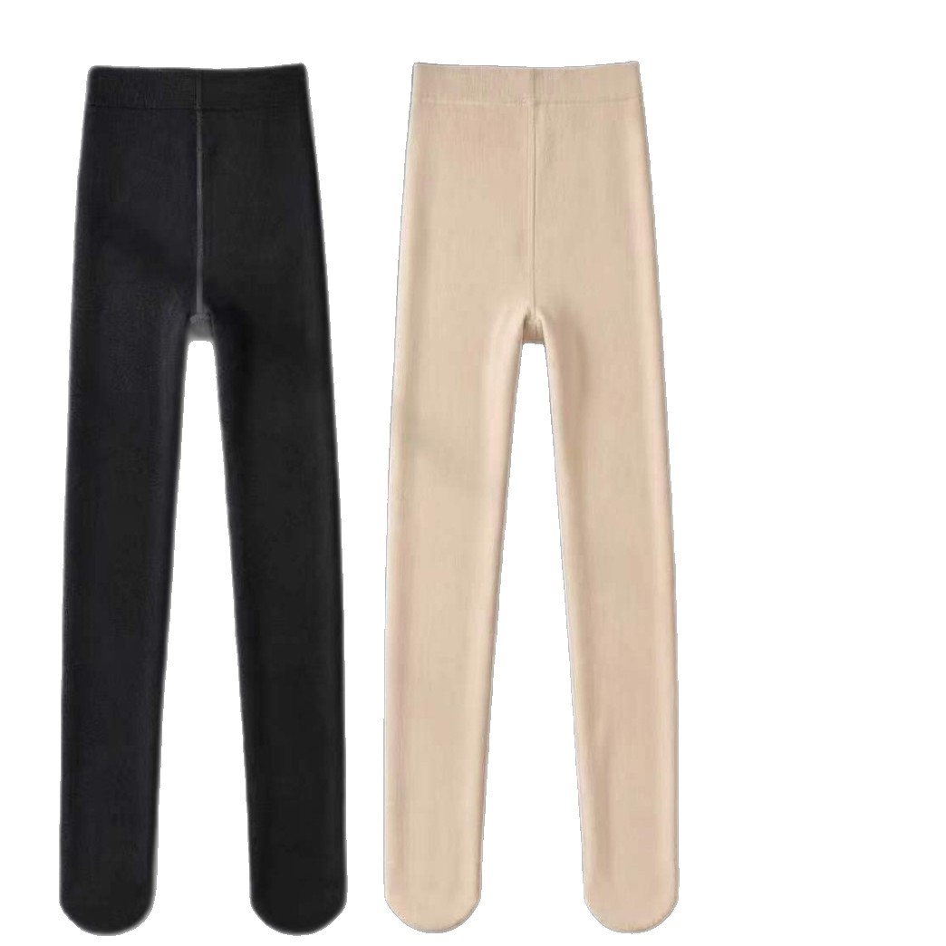 Flesh-colored leggings for women, thickened with fleece, are perfect for outerwear in autumn and winter to keep warm and maintain skin tone. The one-piece pantyhose is a slimming and leg-slimming accessory