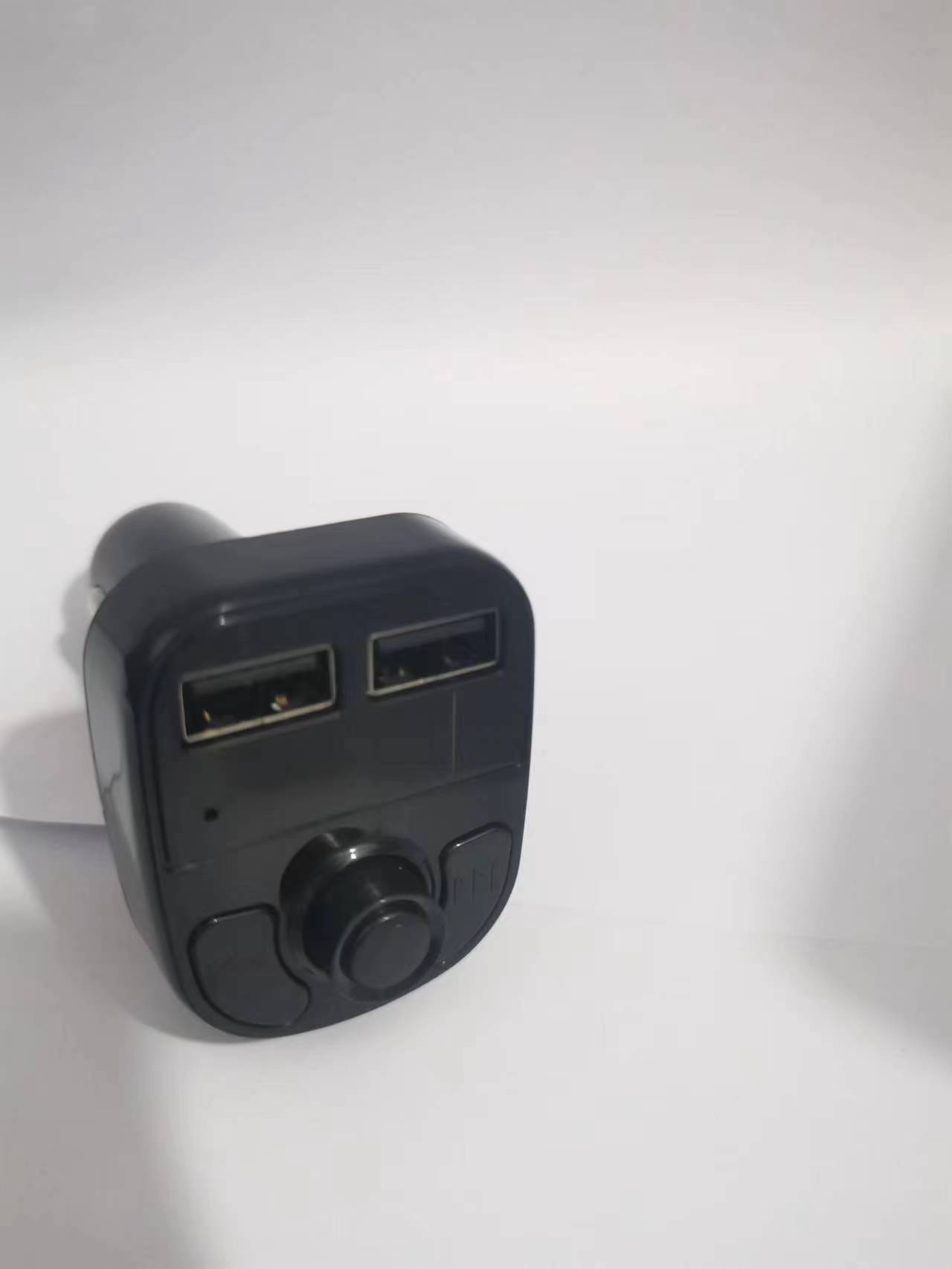 FM 384 Cross-border car Bluetooth mp3 player, car charger, fm transmitter, hands-free dual-port usb