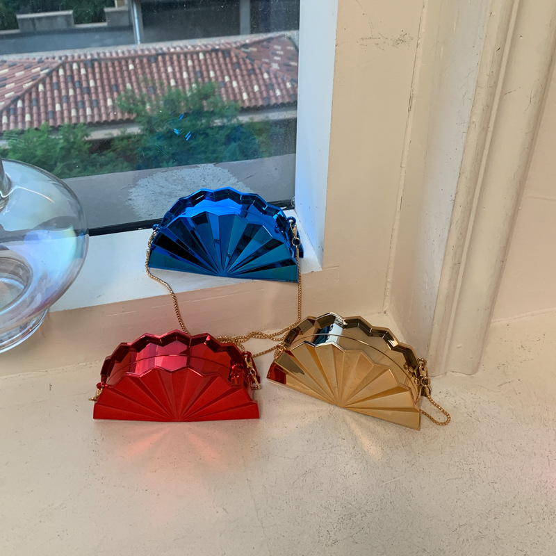 2026 New Evening Bag Crossbody Bag, European and American Cross-border Style, Fan-shaped Acrylic Evening Gown Clutch Bag, Versatile Shoulder Bag