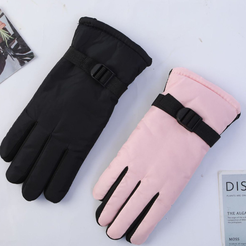 Wholesale of winter cycling and skiing gloves with warmth and cold protection, fleece, thickened men's and women's gloves for outdoor mountain climbing and cycling