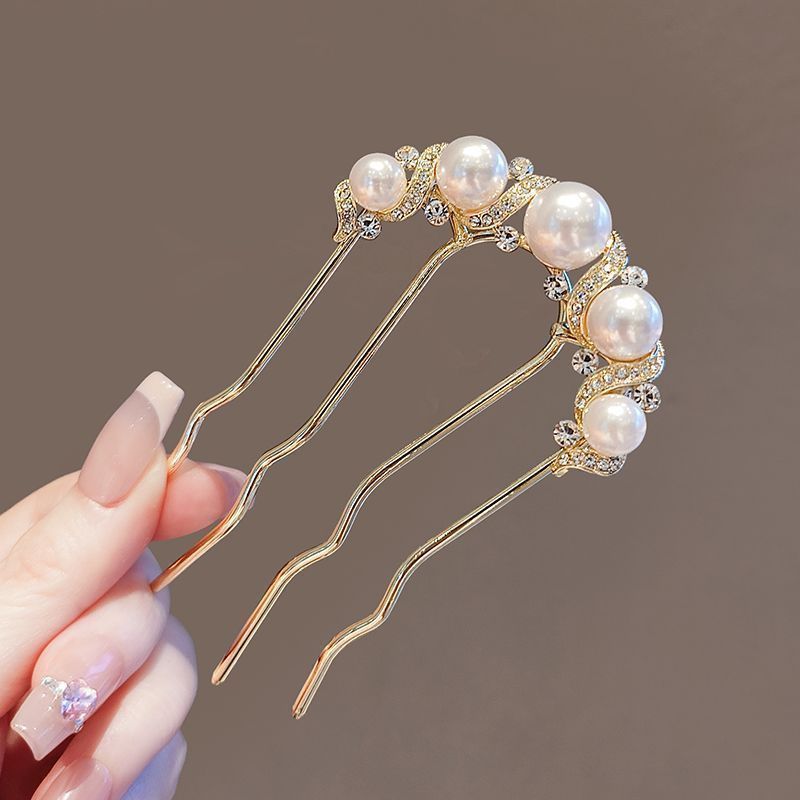 Chinese-style floral and butterfly hairpins, imitation beaded tassels, U-shaped hairpins, hair accessories for traditional Hanfu, cheongsam, and updo hairstyles.