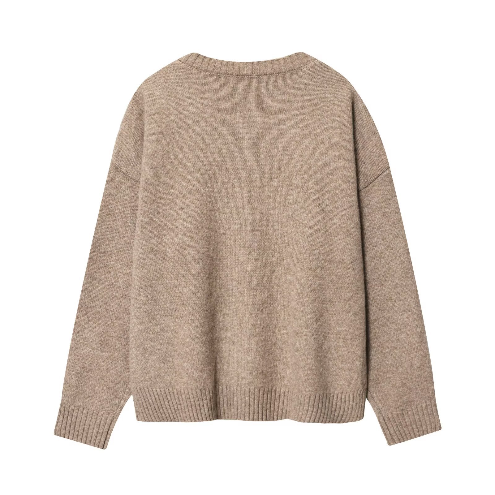 A minimalist, stylish, and versatile V-neck knitted sweater for women on Amazon and AliExpress in Europe and America. It is loose, comfortable, and soft