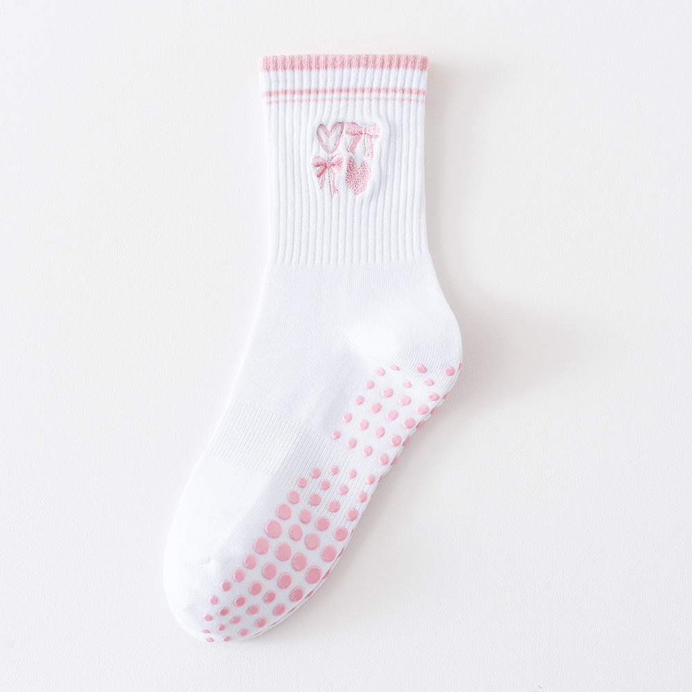 Women's cross-border socks, mid-calf socks, embroidered bow and heart yoga socks, professional sports silicone non-slip Pilates socks