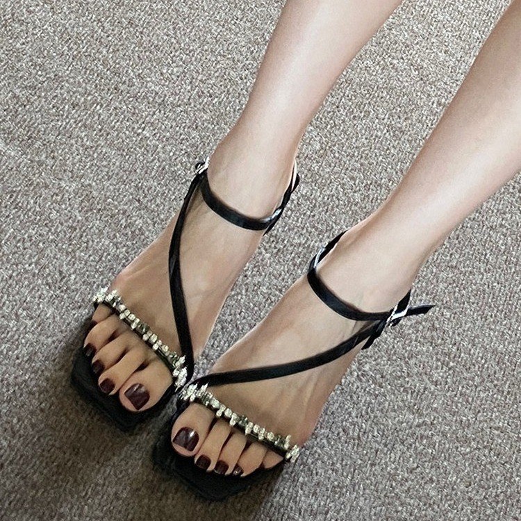 Women's sandals with unique design, 2025 new style, black open toe, rhinestone strap, stiletto heel, summer high heels.