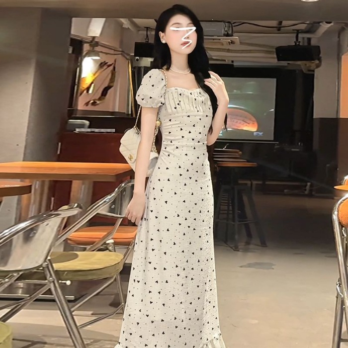 French square-neck puffed sleeve dress for women 2026 summer new style gentle and elegant tea break dress waist-cinching and slimming long dress