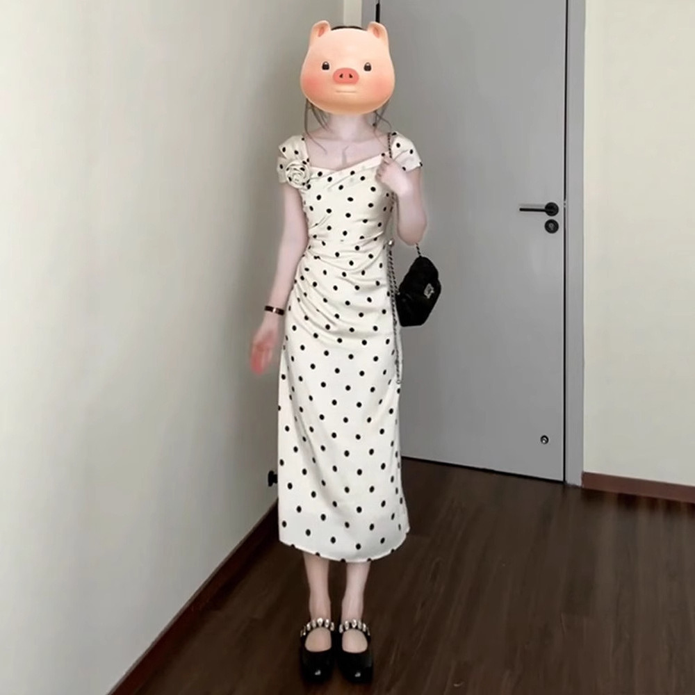 French-style white polka dot dress, women's summer 2025 new style, three-dimensional floral waist-cinching hip-hugging long skirt.