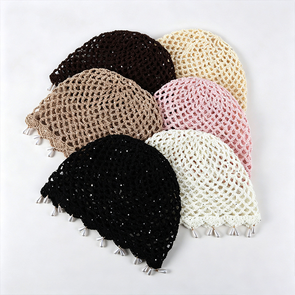 A fashionable sequined and elegant pearl tassel hood for women, a Bohemian retro ethnic style pullover with a hollowed-out design