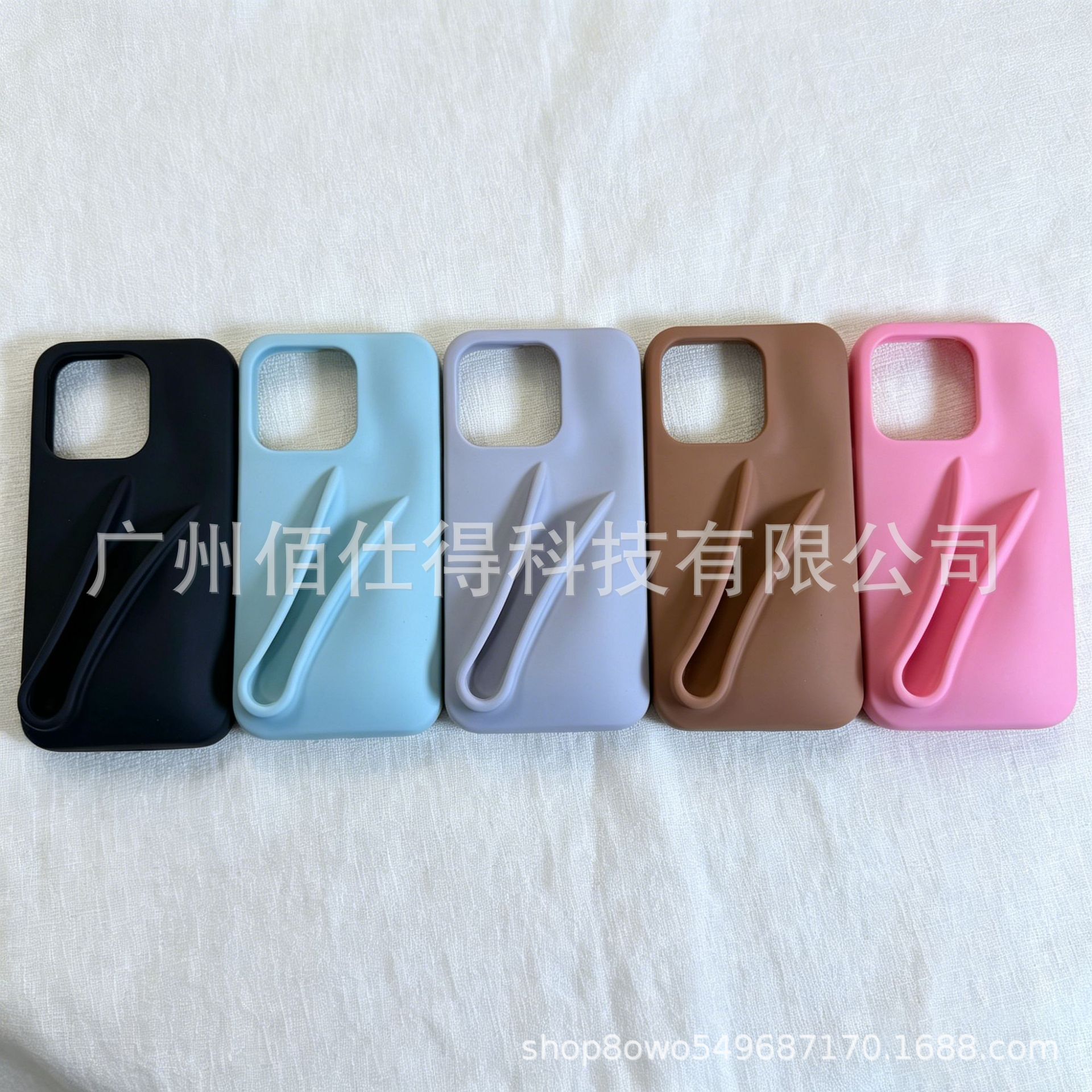 In stock: Hailey phone cases, lipsticks, lip glosses, solid colors, shockproof, Apple silicone phone cases, lip glosses, 15 Pro Max
