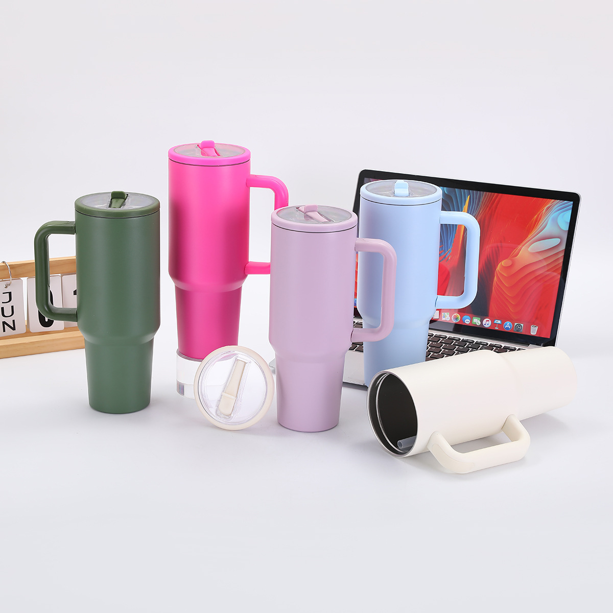 Cross-border Duckbill Lid 40oz/30oz Car Cup Large Capacity 304 Stainless Steel Insulated Mug with Handle, Foldable and Suction