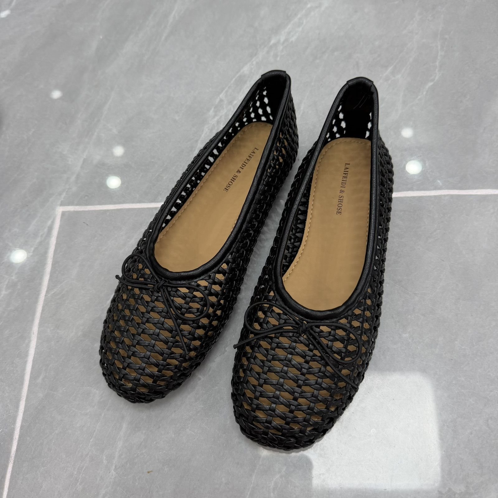 Woven hollowed-out flat single shoes for women, breathable and comfortable in autumn, bow-shaped grandma shoes for spring, shallow opening shoes, shallow opening single shoes