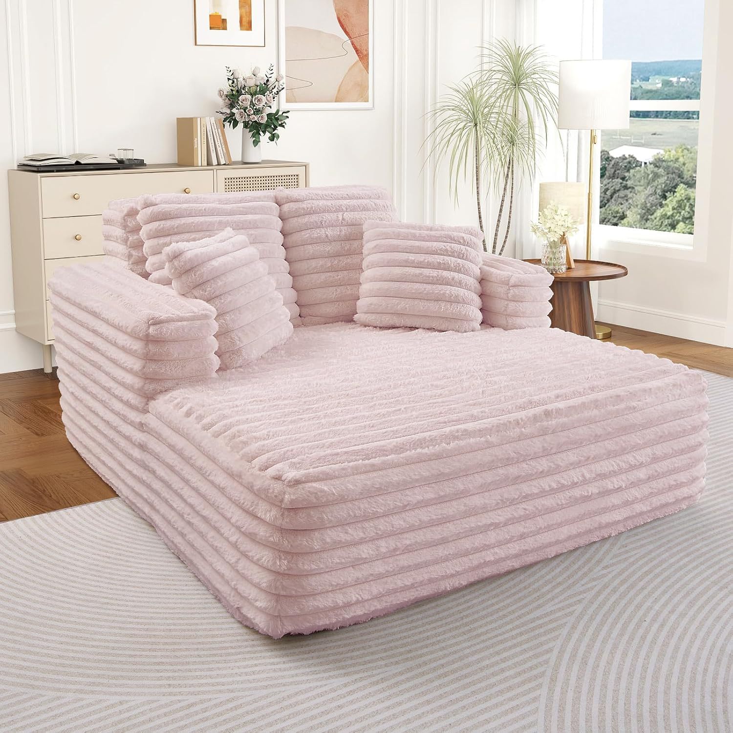 Factory direct supply of 3.5CM rabbit fur faux fur fabric, soft and skin-friendly, customizable, and in stock.