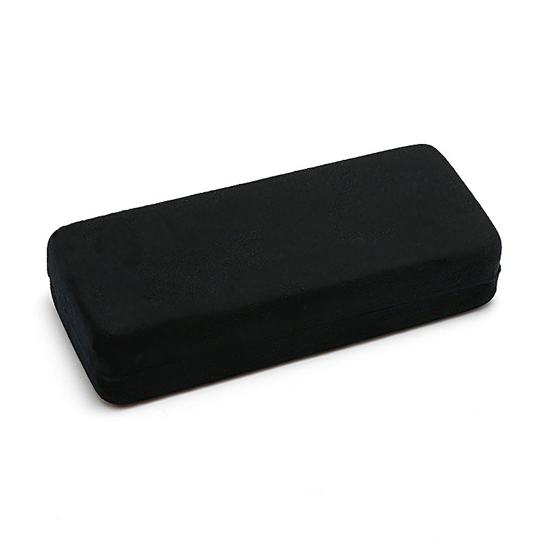 Factory direct stock of cloud-shaped glasses cases, customizable with logo printing, dropshipping available for live streaming, pressure-resistant glasses storage boxes.