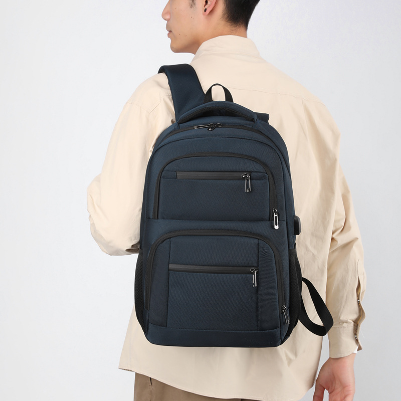 New large-capacity backpack for laptops, travel, business, and student use.