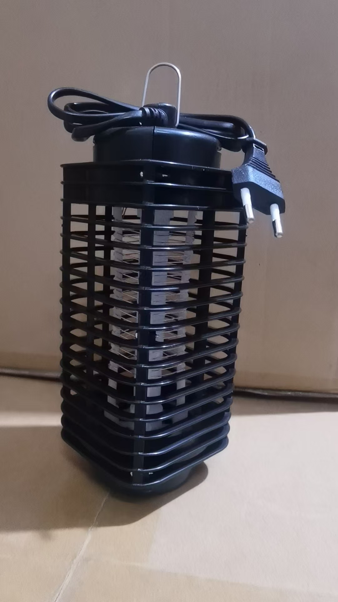 New electric mosquito killer lamp, USB electronic mosquito killer, photocatalytic silent physical insect attractant lamp, cross-border mosquito repellent.