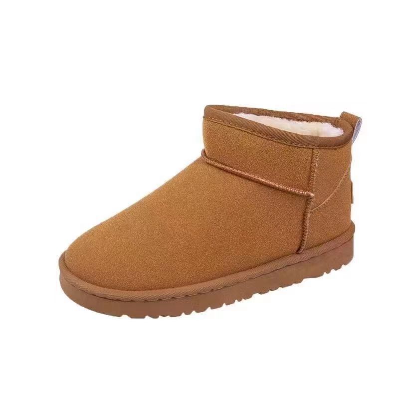 2026 Winter new style snow boots for women, export flat short leg, Northeast cotton shoes with fleece and thickened warmth, Russia