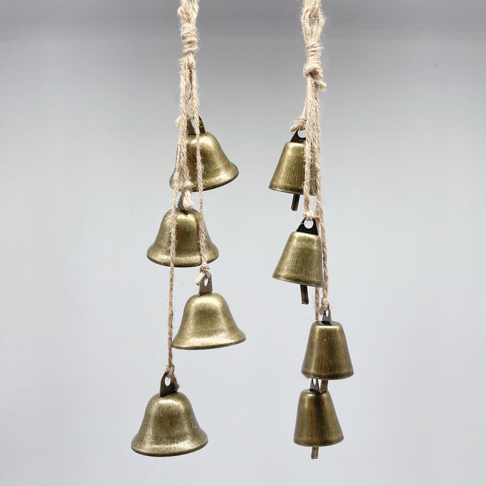 Cross-border best-selling hemp rope retro Christmas bell string wind chime door handle wall hanging commemorative wind blessing bell door amulet