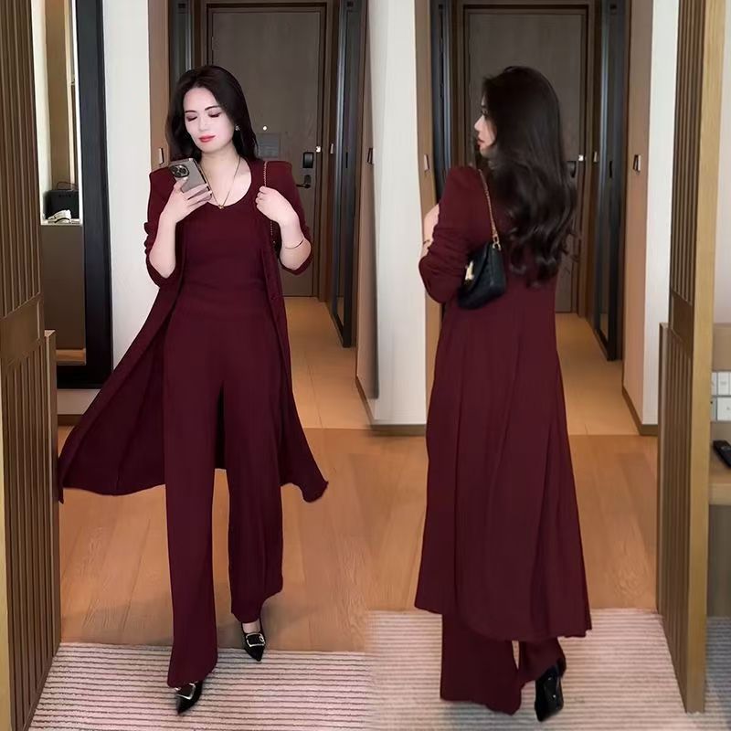 A large-sized fashionable mid-length cardigan for women's 2026 summer new style, stylish and slimming straight-leg pants three-piece set