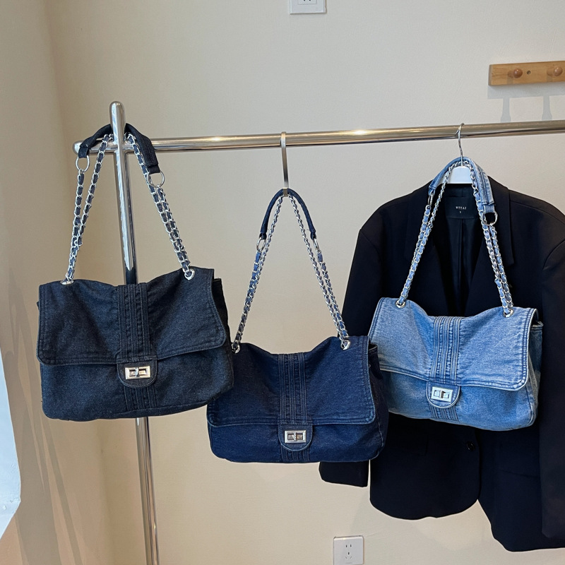 Women's Washed Denim Bag, 2025 New Trendy Fashion Chain Tote Bag, Versatile Large Capacity Crossbody Bag