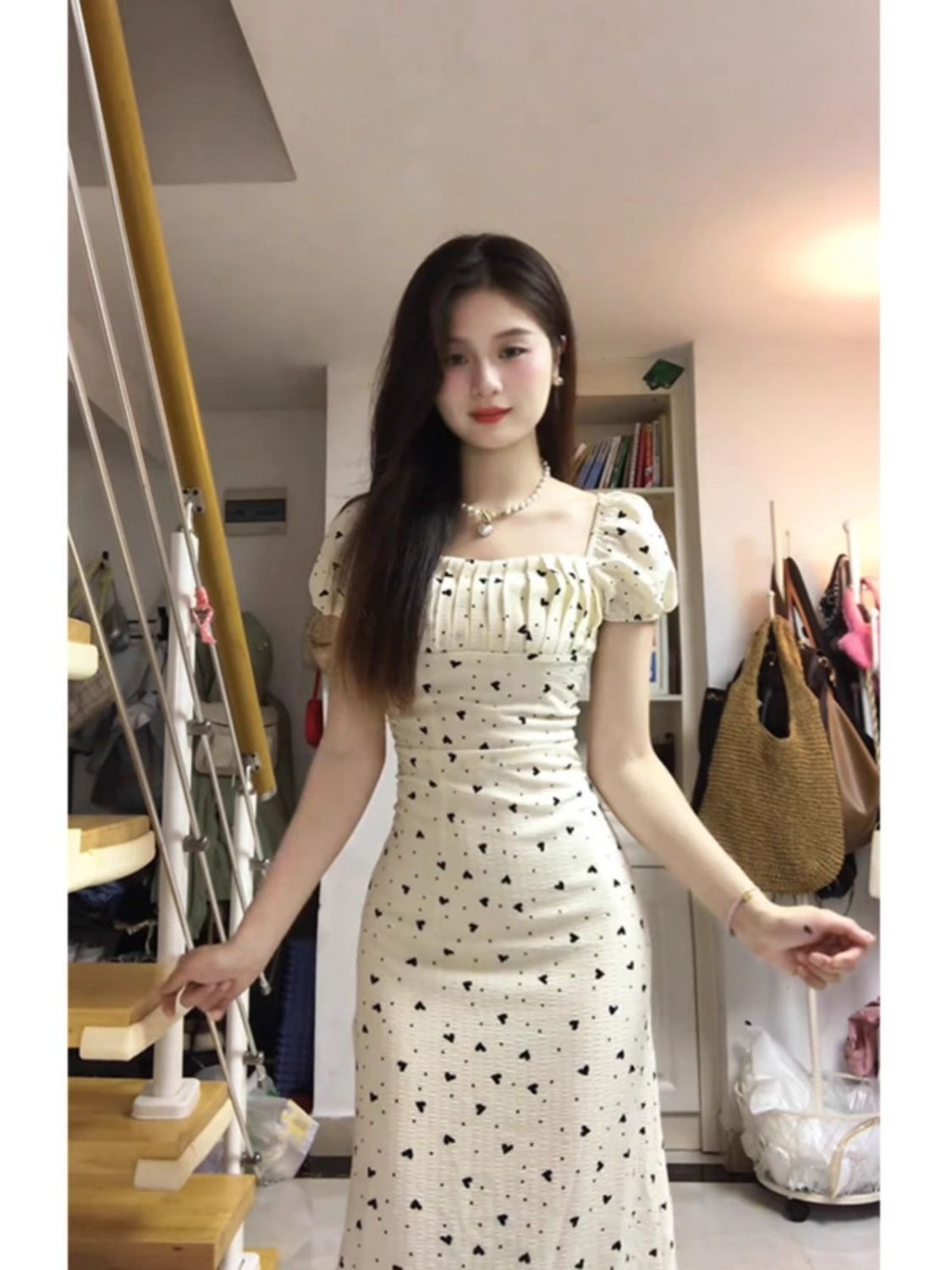 French-style square neckline puff sleeve dress, new summer style, gentle and elegant tea dress, slimming long dress.
