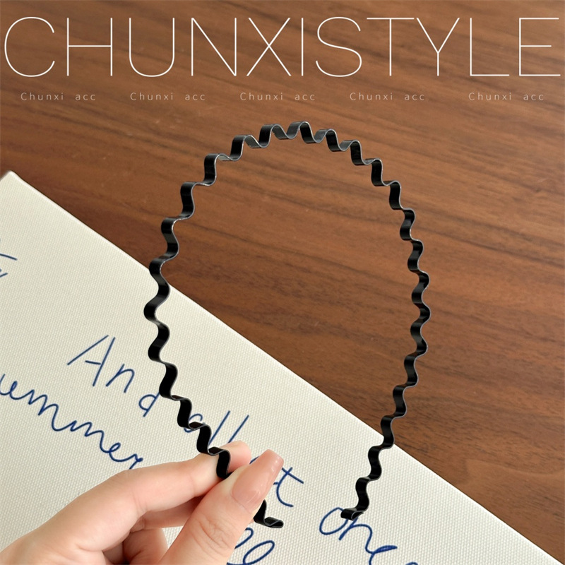 Men's black metal headband, suitable for washing face, hair follicles, sports, invisible, slicked-back hairstyle, hair-pressing and fixing headband, does not constrict hair clips