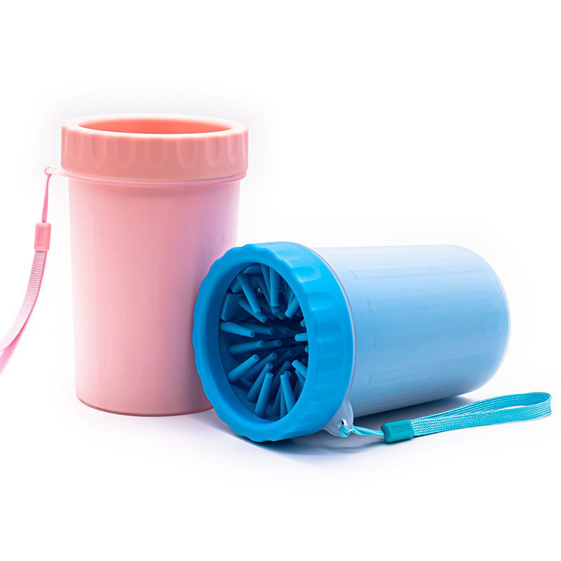 Cross-border pet paw wash cup, special silicone paw wash for dog paw cleaning and care, cat paw stain remover.
