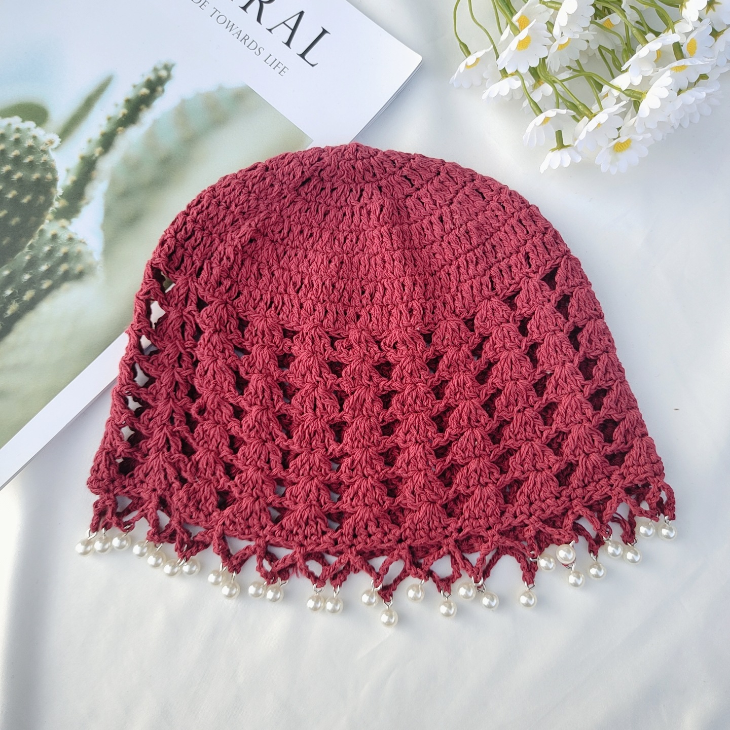 Bohemian-style pearl pendant hollowed-out headscarf for women, a thin summer hat, retro and face-enhancing small knitted pullover hat