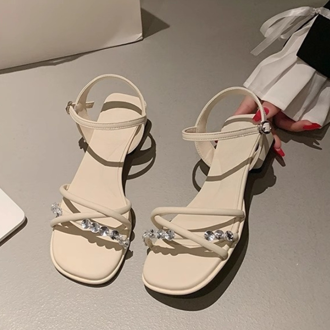 French-style high-value rhinestone fashion sandals, 2025 new summer style, chunky heel, perfect for pairing with skirts, one-strap Roman sandals