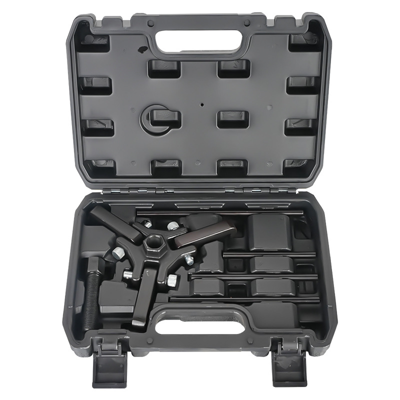 Special tools for removing three-jaw crankshaft pulleys and steering wheel pullers; automotive repair and maintenance tools.