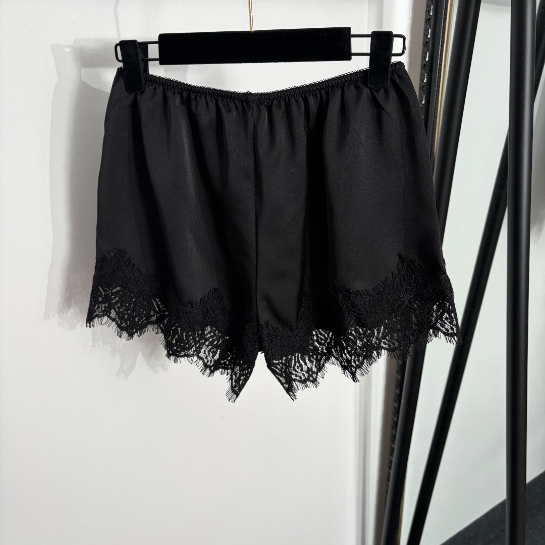 Nanyou high-end export style elegant slim fit high-end outfit sweet and sexy hot-selling lace patchwork shorts pajama pants
