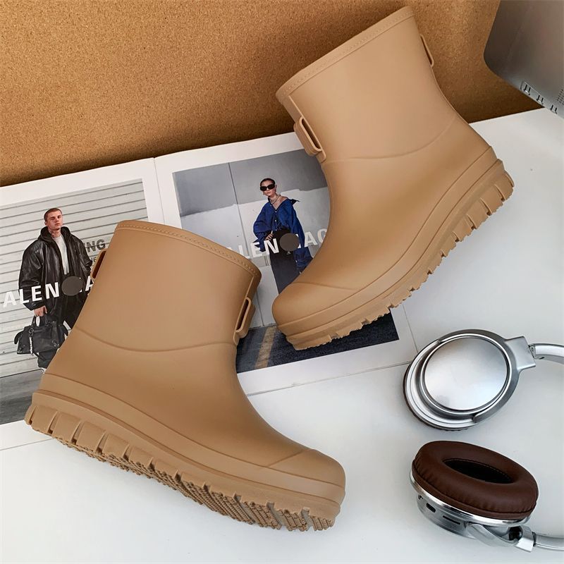 New style rain boots for men and women, fashionable and simple, waterproof and non-slip rubber shoes, non-slip short boots, adult rain boots