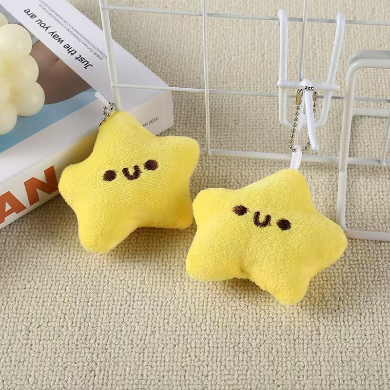 Cute cartoon cloud and star pendant, girly and versatile doll decoration, bag charm, keychain, plush toy.