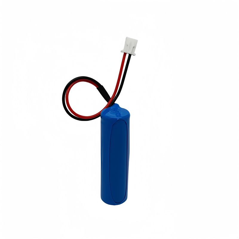 Flat-top 14500 lithium battery, 3.7V, 850mAh, full capacity, AA rechargeable battery for flashlights.